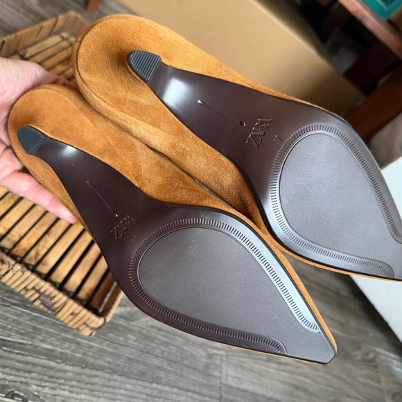 Zara NWT 100% Leather Suede Kitten Heel Wide Leg Knee Boots Pointed Toe 37 / US - Picture 5 of 16